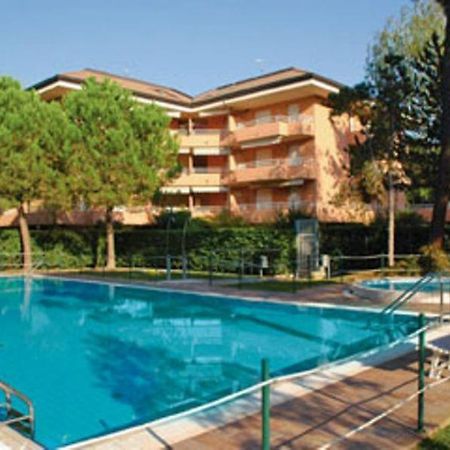 Cond Primavera Линьяно-Саббьядоро Экстерьер фото